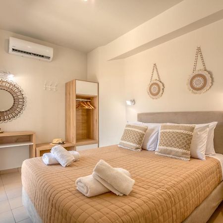 Koutris Apartment 2 Фаласарна Екстериор снимка