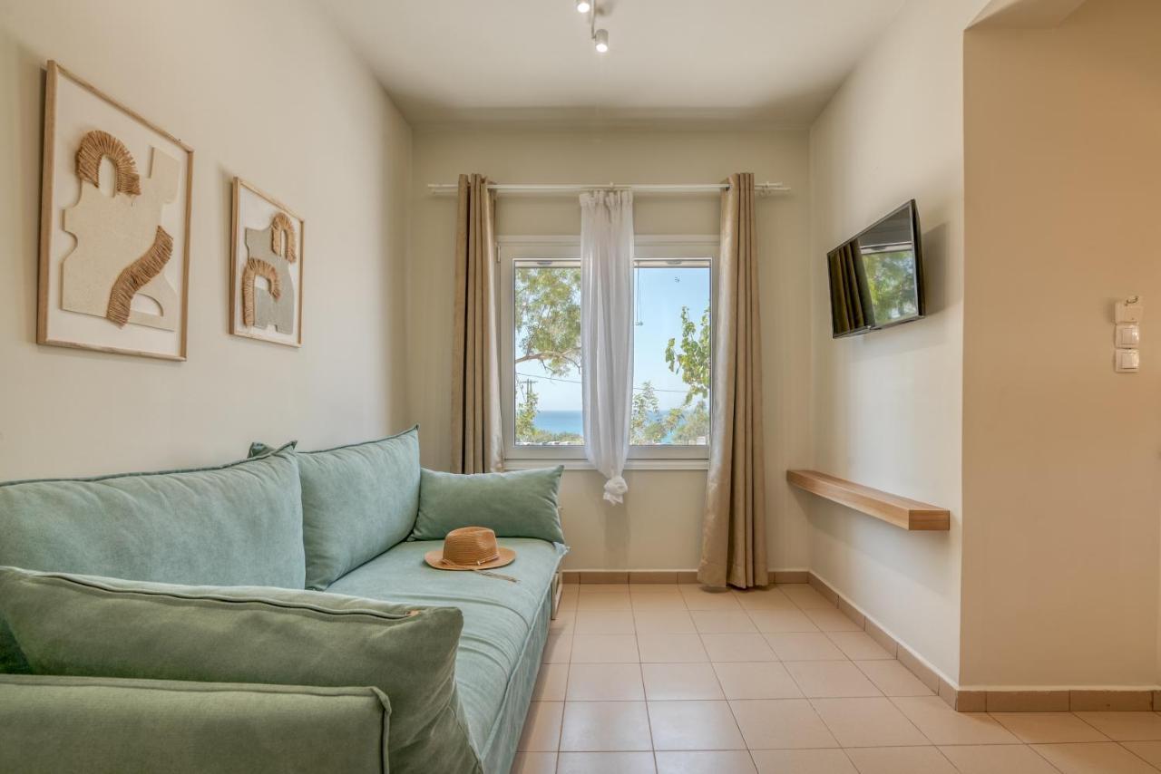 Koutris Apartment 2 Фаласарна Екстериор снимка